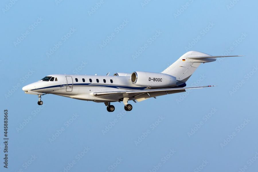Super Midsize Jet